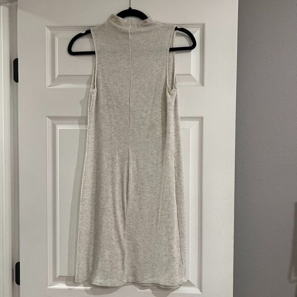 Madison & Berkeley Mock Neck Soft Knit Ribbed Mini Dress Size Medium - Picture 3 of 4